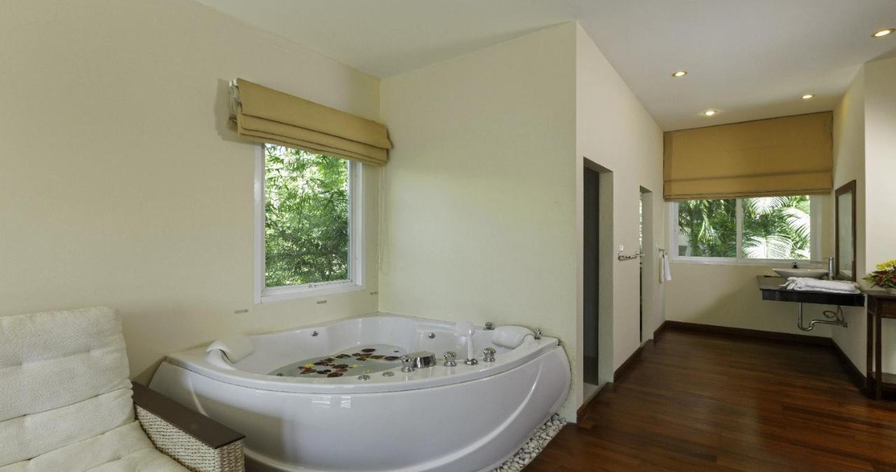 Patong Villa Yoosook מראה חיצוני תמונה